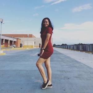 Meet your Posher, Rhian